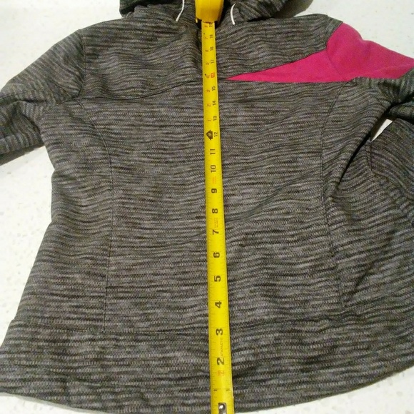 SNOZU Girls Faux Fur Jacket Small 7/8 - Picture 6 of 7